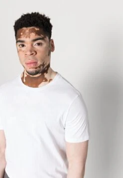 Pier One 10 Pack - T-Shirt Basic - White/Black 11 Pier One 10 Pack - T-Shirt Basic - White/Black -Pier One 20c7d5f73fe449b7b6c0eb7a99388079