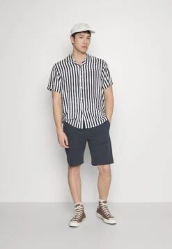 Pier One -Pier One 2509c7e2d0d64b48878b9d6c417720f6