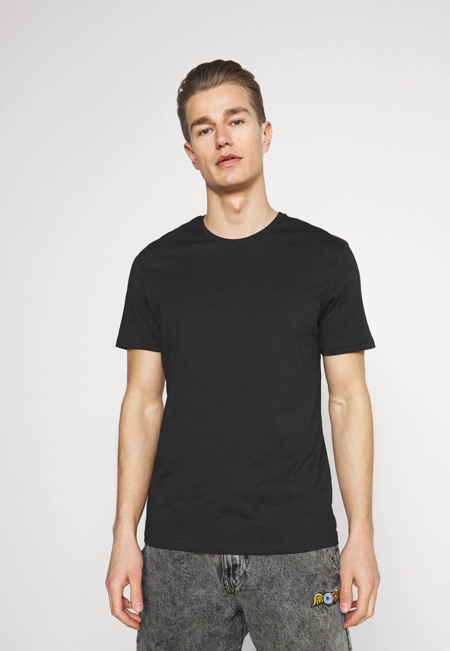 Pier One 5 Pack - T-Shirt Basic - Brown/White/Black 4 Pier One 5 Pack - T-Shirt Basic - Brown/White/Black - Afbeelding 4