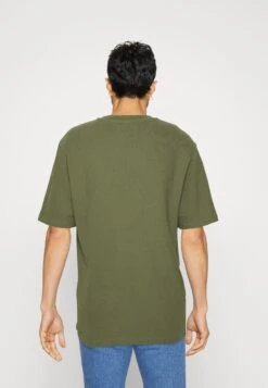 Pier One T-Shirt Basic - Olive -Pier One 65ccf289de134aeea9fa2e41e2b7c35a