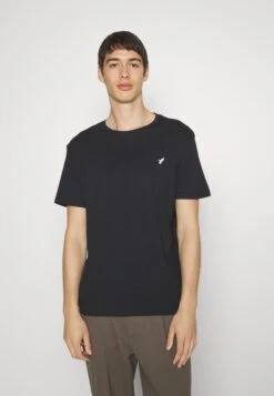 Pier One 5 Pack - T-Shirt Basic - Black/White/Dark Blue 14 Pier One 5 Pack - T-Shirt Basic - Black/White/Dark Blue -Pier One 8efda8ef684d4c4b842c548c3a43e2cf