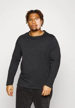 Pier One 2 Pack - Longsleeve - Dark Grey/Red 9 Pier One 2 Pack - Longsleeve - Dark Grey/Red -Pier One cb38540c29b64232a08414884540a699