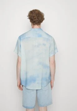 Pier One Overhemd - White/Light Blue -Pier One e9e7b66d65d14f3fb6b5f78c0f8adf7e